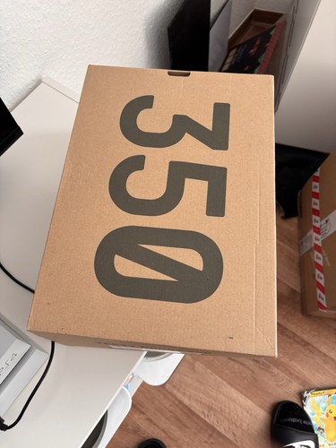Adidas yeezy boost - adidas,