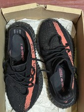 yeezy boost 350 v2 Core Black