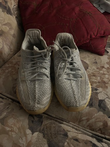 Size adidas yeezy - 10.5,
